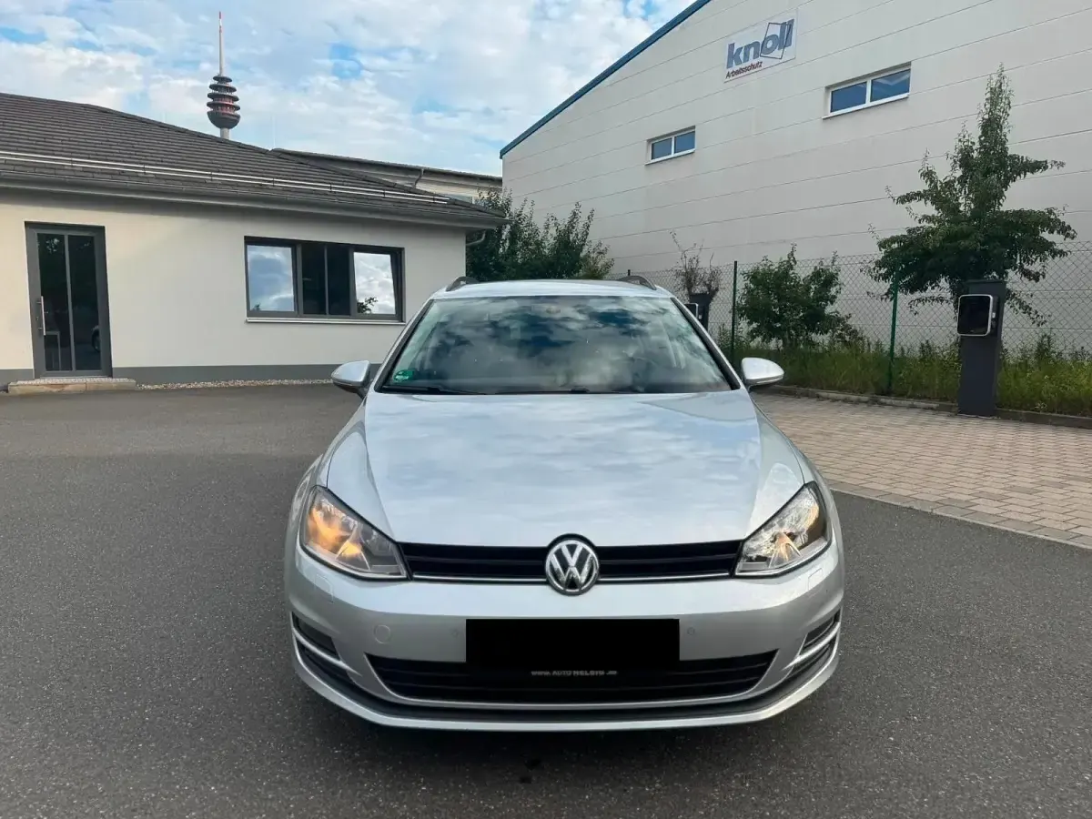 Gebraucht VW Golf VII 110 PS (80 kW) 2014 Silber Kombi