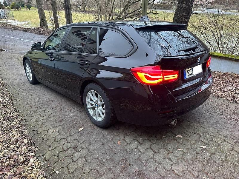 Gebraucht BMW 318 Sport Line 150 PS (110 kW) 2017 Schwarz Kombi