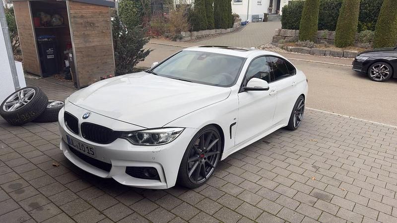 Weiß Gebraucht 2017 BMW 420 Gran Coupé Performance Coupé | 17.899 € (Fairer Preis) - Bild 1/4