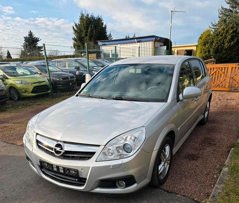 Gebraucht Opel Signum 150 PS (110 kW) 2007 Silber Kleinwagen