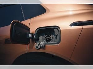 Neu Lynk & Co 08 345 PS (253 kW) 2025 Bronze (sunset cooper) SUV