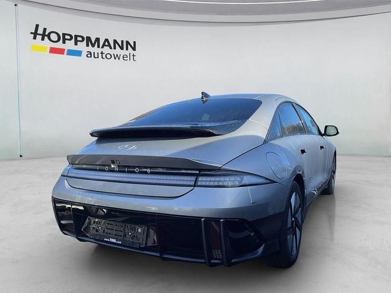 Gebraucht Hyundai Ioniq 6 Techniq 239 kW (325 PS) 2024 Curated silver Limousine