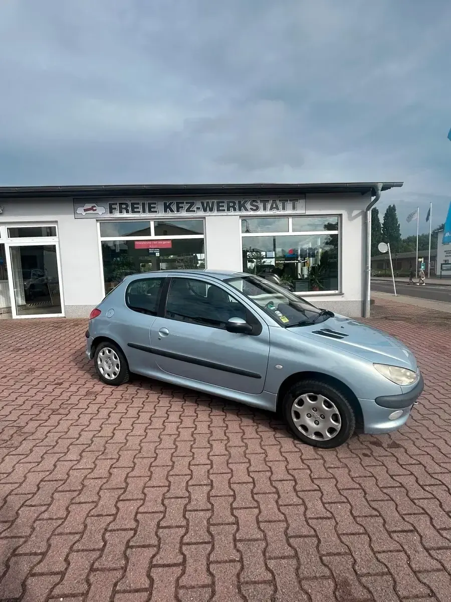 Gebraucht Peugeot 206 88 PS (64 kW) 2004 Kleinwagen