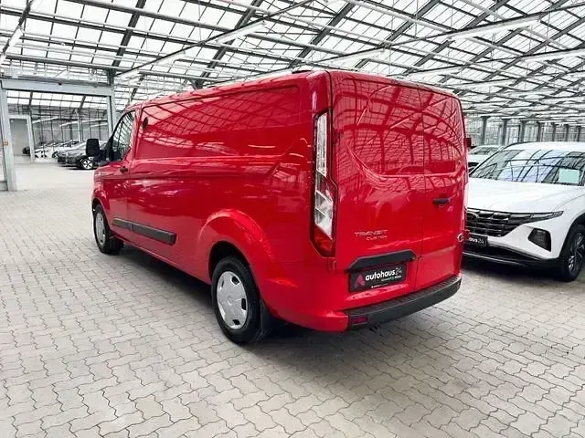 Gebraucht Ford Transit Custom Trend 131 PS (96 kW) 2022 Rot Van