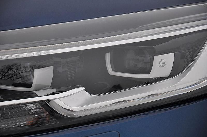 Gebraucht Renault Kadjar Bose Edition 131 PS (96 kW) 2017 Blau SUV