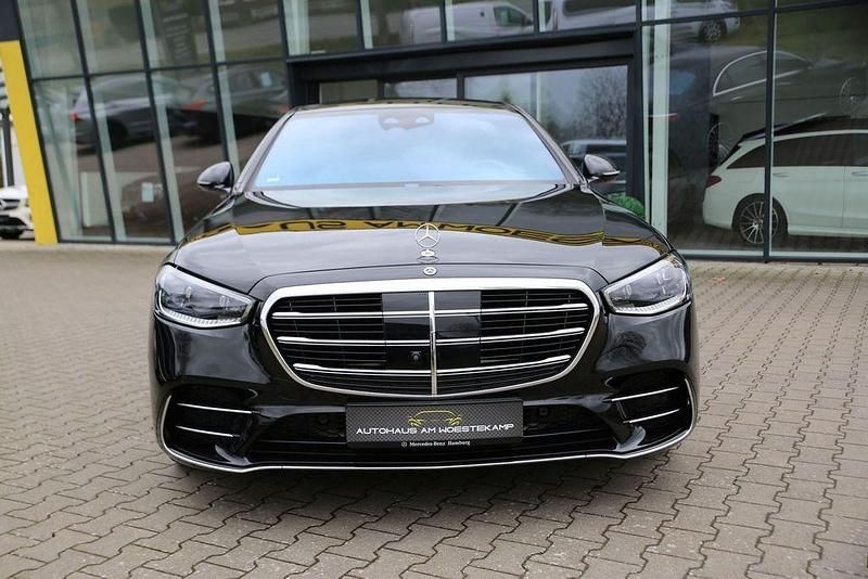 Gebraucht Mercedes S400L AMG 330 PS (242 kW) 2023 Obsidianschwarz  metalliclack Limousine