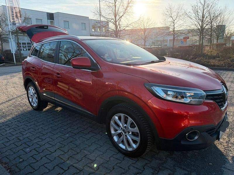 Gebraucht Renault Kadjar Experience 131 PS (96 kW) 2015 Rot SUV
