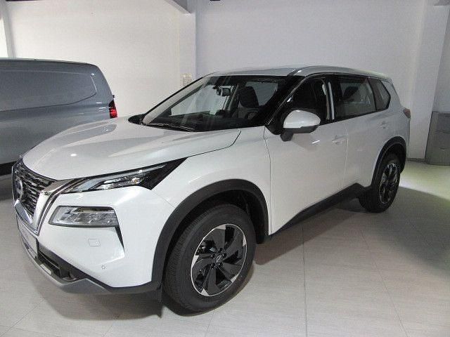 Weiß Gebraucht 2025 Nissan X-Trail Acenta SUV | 37.990 € (Etwas zu teuer) - Bild 1/4
