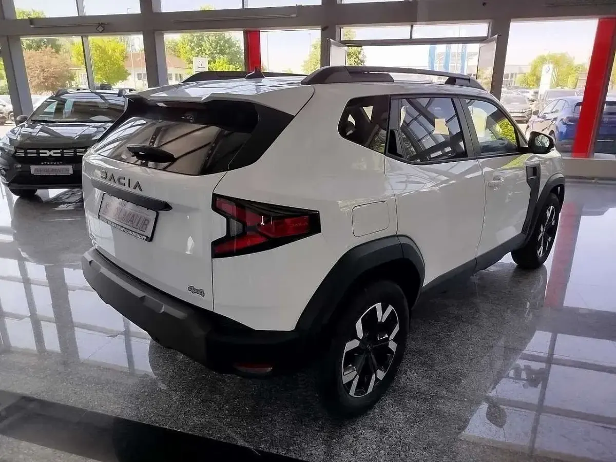 Neu Dacia Duster Extreme 131 PS (96 kW) 2025 Weiß SUV