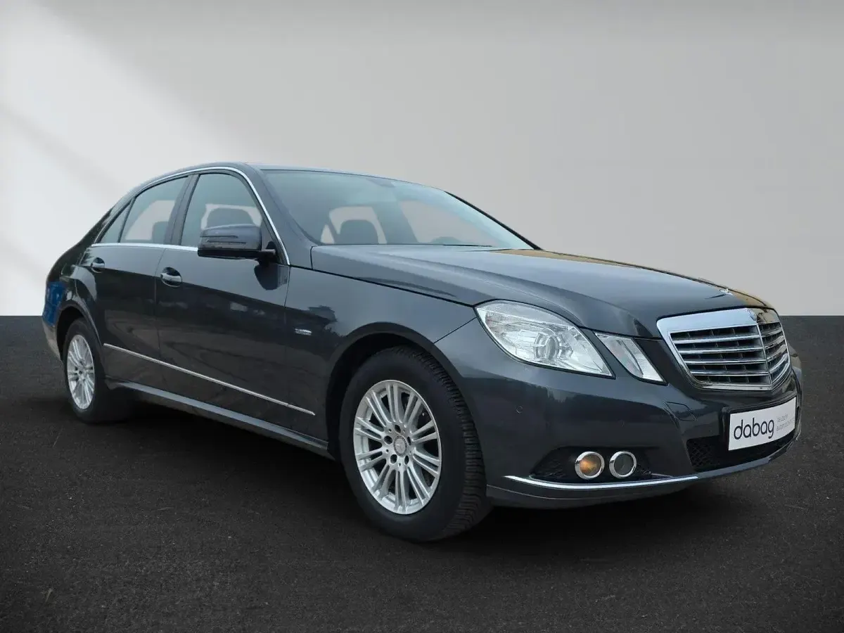 Gebraucht Mercedes E350 292 PS (214 kW) 2010 Grau Limousine