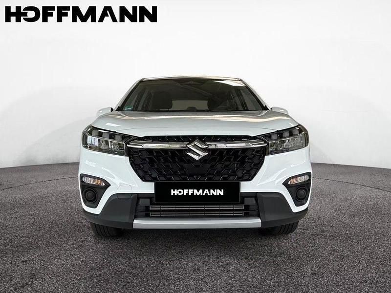 Gebraucht Suzuki SX4 S-Cross 129 PS (94 kW) 2025 Cool white pearl metallic Limousine