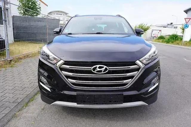 Gebraucht Hyundai Tucson Passion Plus 184 PS (135 kW) 2018 Schwarz SUV