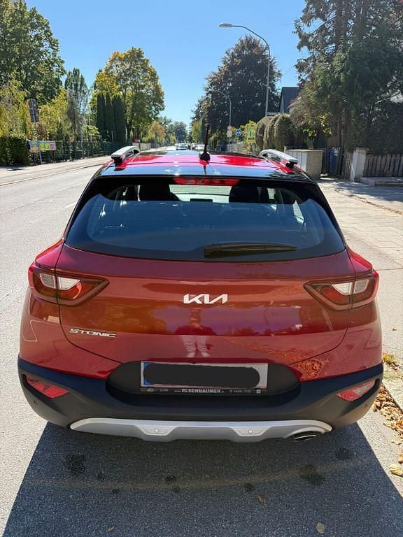 Gebraucht Kia Stonic 99 PS (72 kW) 2021 Rot SUV