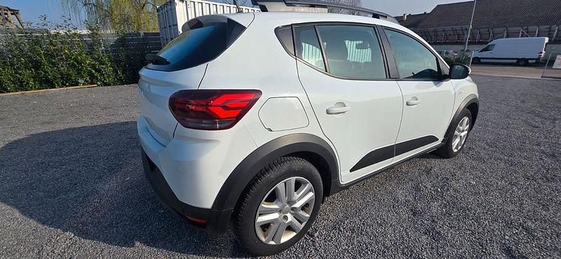 Gebraucht Dacia Sandero Stepway 91 PS (66 kW) 2023 Weiß SUV