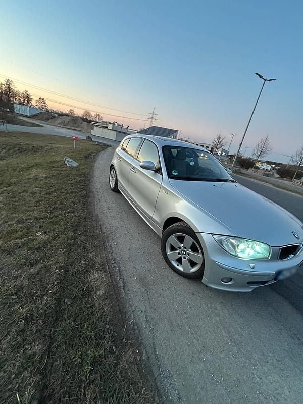 Gebraucht BMW 120 163 PS (119 kW) 2005 Silber Kleinwagen