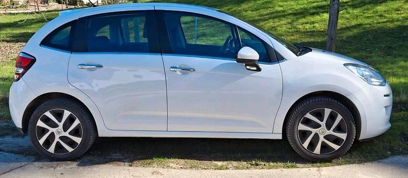Gebraucht Citroën C3 SELECTION 68 PS (50 kW) 2016 Weiß Kleinwagen
