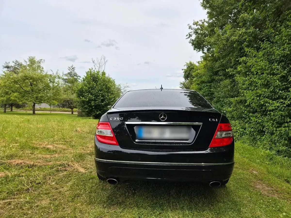 Gebraucht Mercedes C350 Avantgarde 292 PS (214 kW) 2009 Schwarz Limousine