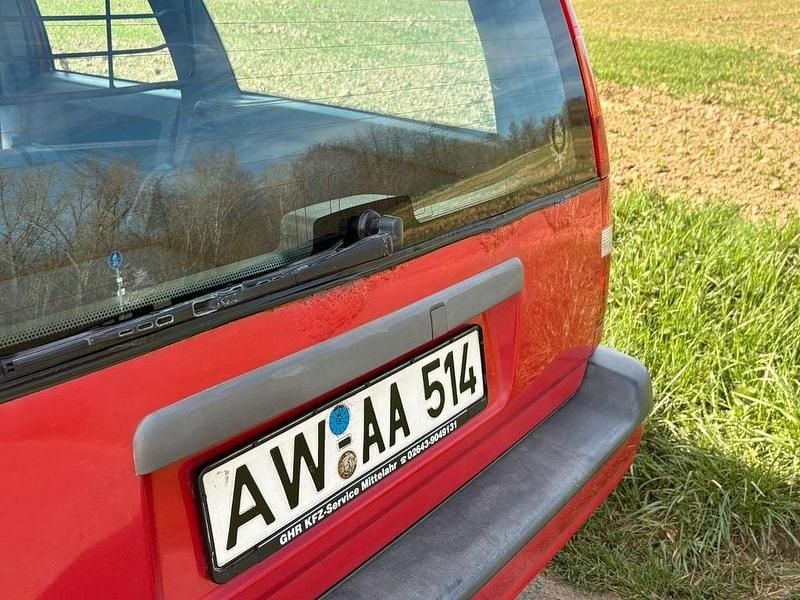 Gebraucht Volvo 850 144 PS (105 kW) 1994 Rot Limousine