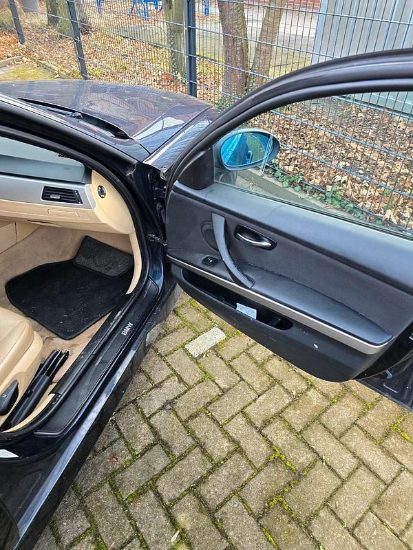 Usata BMW 320 150 CV (110 kW) 2005 Blu Berlina