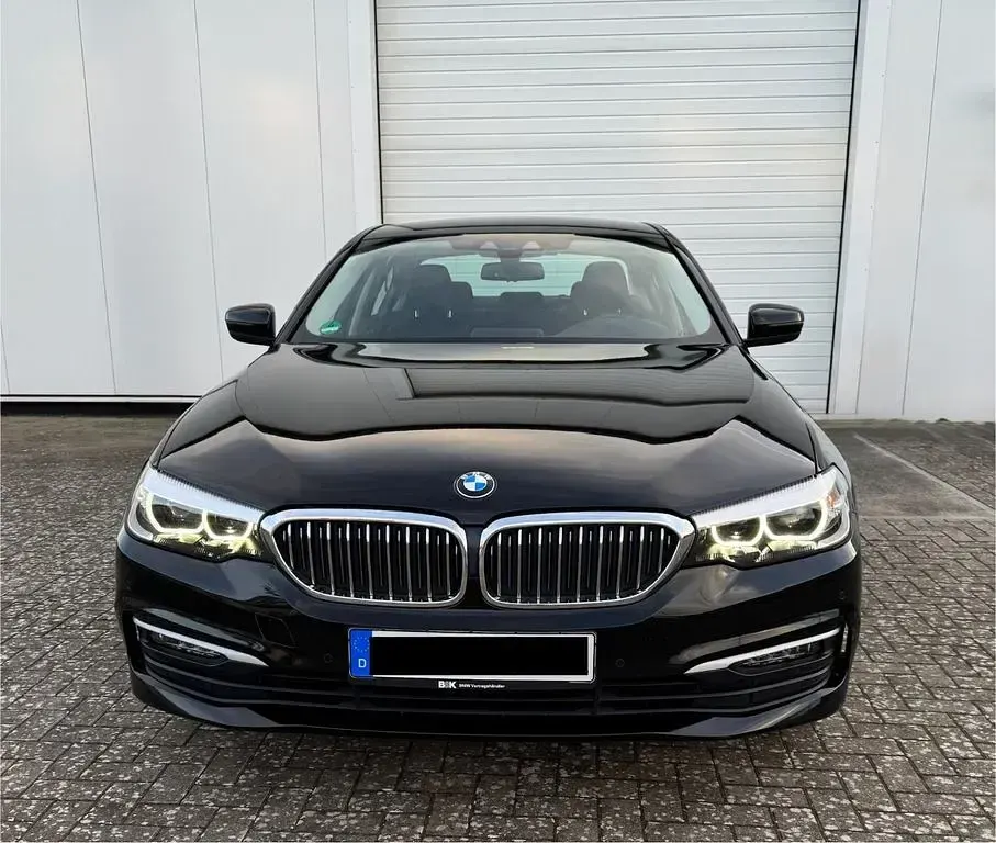 Gebraucht BMW 530e iPerformance 252 PS (185 kW) 2019 Schwarz Limousine