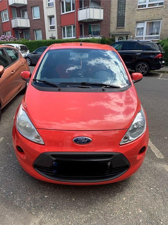 Rot Gebraucht 2009 Ford Ka Trend Kleinwagen | 1.333 € (Superpreis) - Bild 1/4