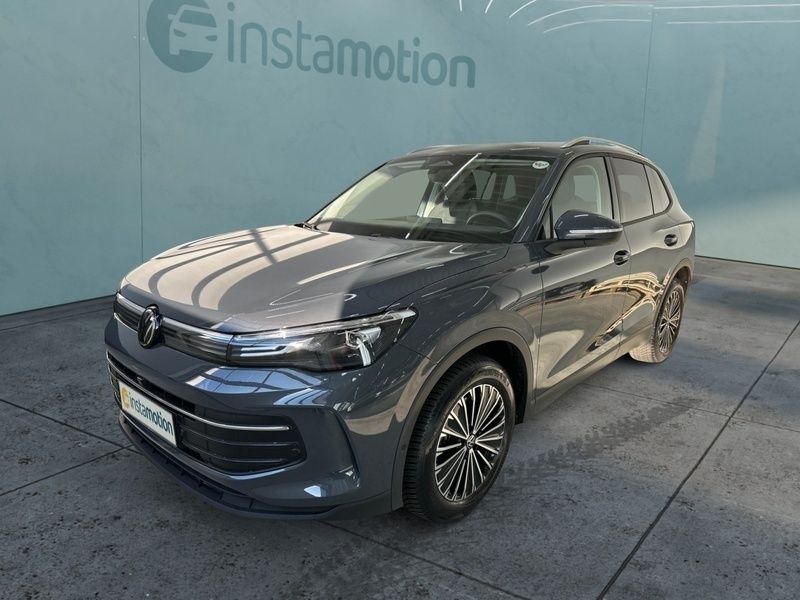 Grau Gebraucht 2024 VW Tiguan Life SUV | 37.530 € (Fairer Preis) - Bild 1/4