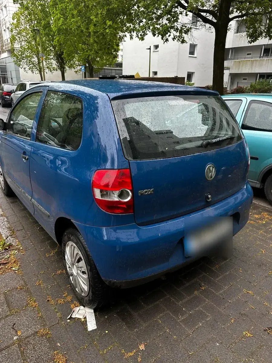 Używany VW Fox 55 KM (40 kW) 2006 Niebieski Hatchback