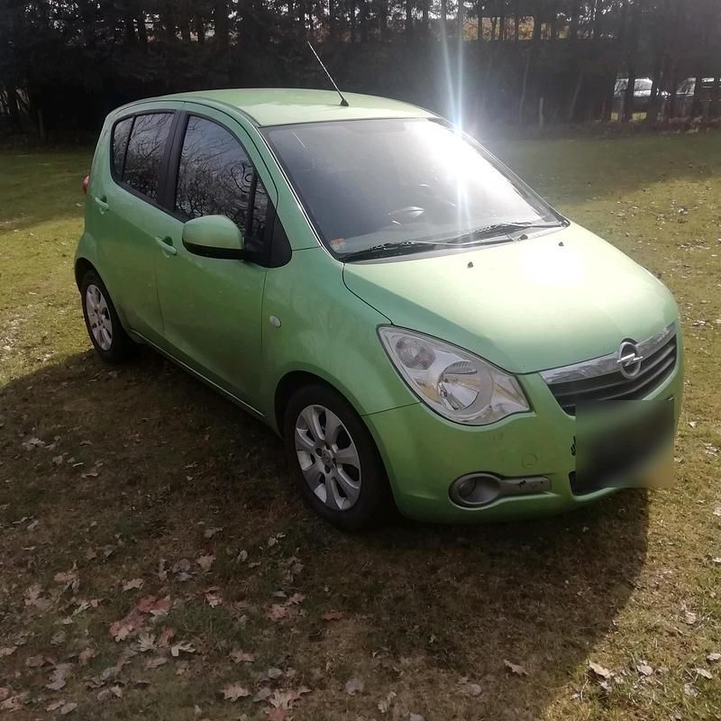 Gebraucht Opel Agila 65 PS (47 kW) 2008 Grün Kleinwagen