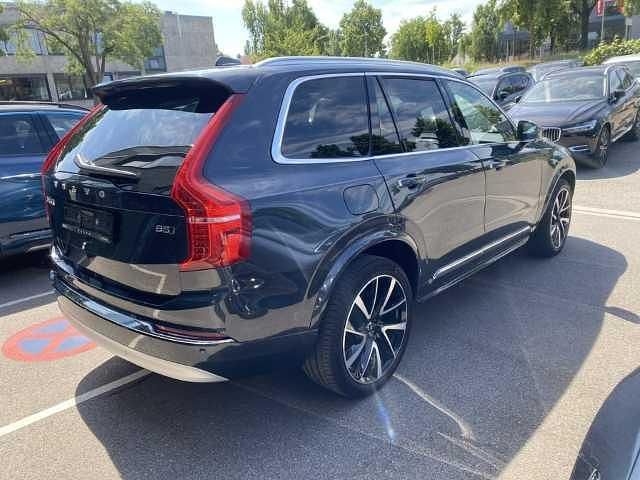 Gebraucht Volvo XC90 173 PS (127 kW) 2022 SUV