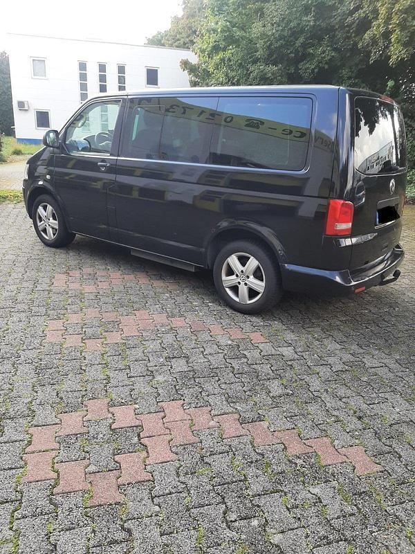 Schwarz Gebraucht 2010 VW T5 Van | 23.000 € - Bild 1/4