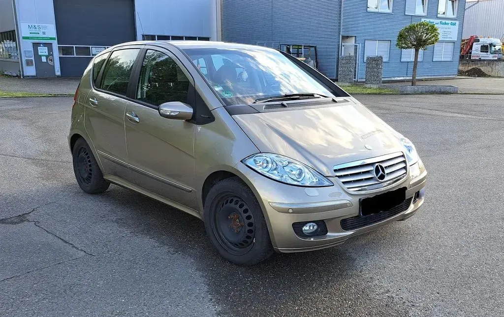 Gebraucht Mercedes A200 Elegance 136 PS (100 kW) 2005 Gold Van / Kleinbus