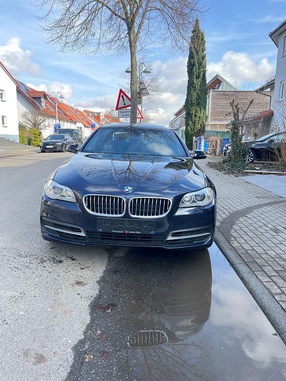 Gebraucht BMW 530 Performance 258 PS (189 kW) 2014 Blau Limousine