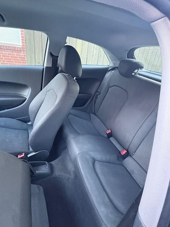 Gebraucht Audi A1 Ambition 86 PS (63 kW) 2013 Weiß Kleinwagen