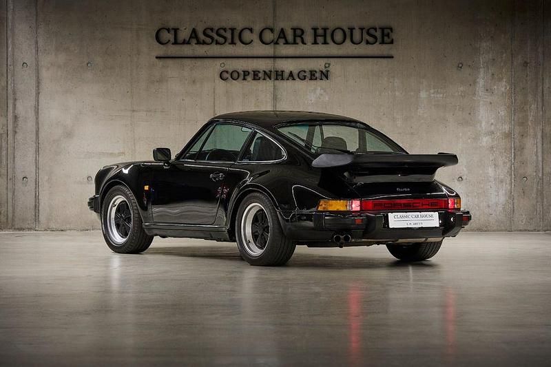 Second-hand Porsche 911 1979 Negru