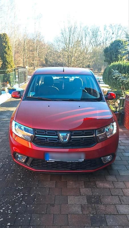 Gebraucht Dacia Sandero 73 PS (53 kW) 2018 Rot Kleinwagen
