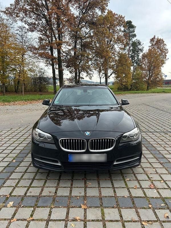 Gebraucht BMW 518 150 PS (110 kW) 2015 Schwarz Kombi