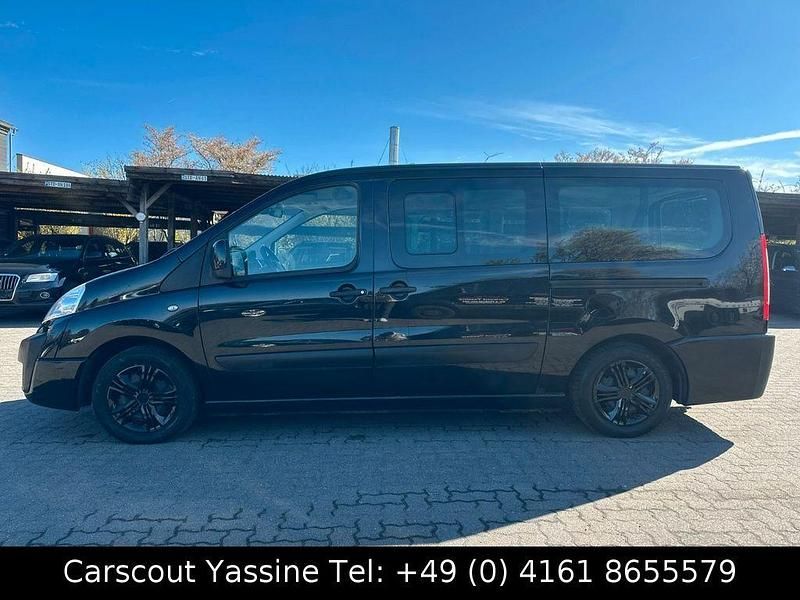 Second-hand Citroën Jumpy 163 CP (119 kW) 2010 Negru Monovolum