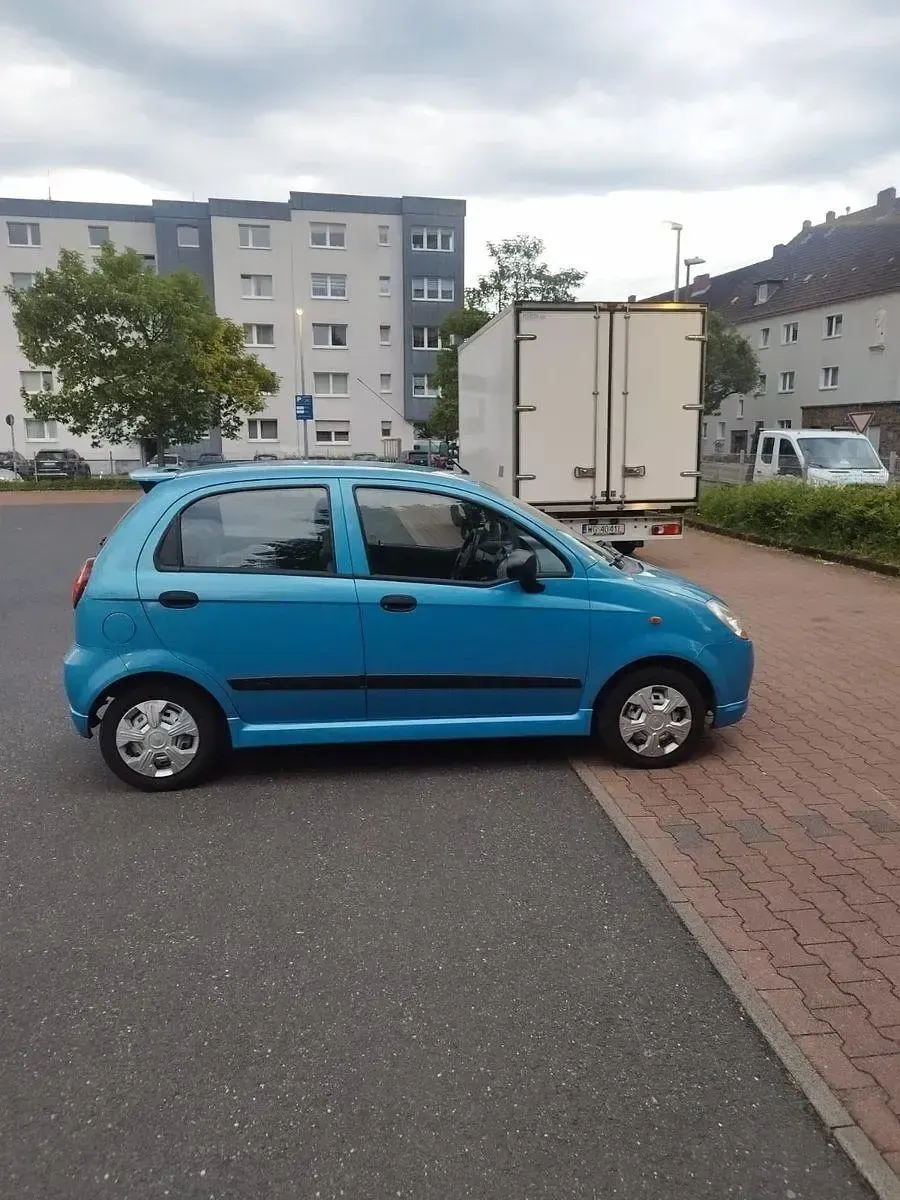 Second-hand Chevrolet Matiz 52 CP (38 kW) 2006 Albastru Hatchback