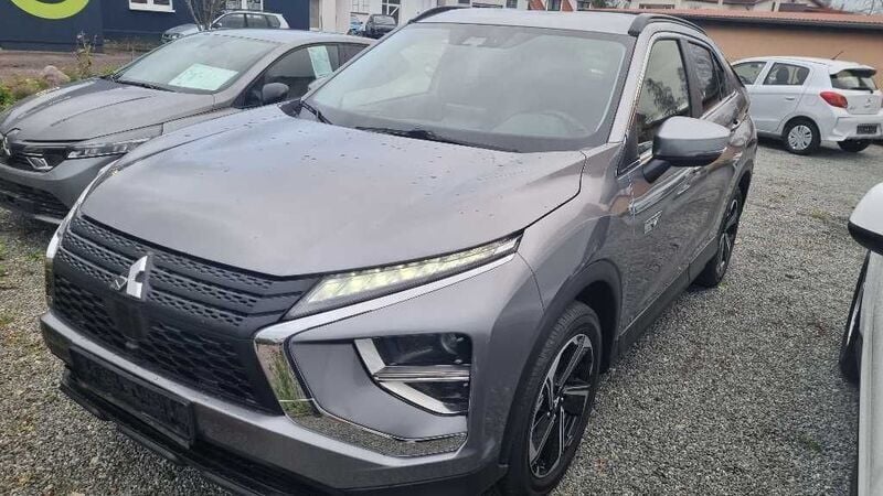 Second-hand Mitsubishi Eclipse Cross Basis 98 CP (72 kW) 2022 Gri SUV