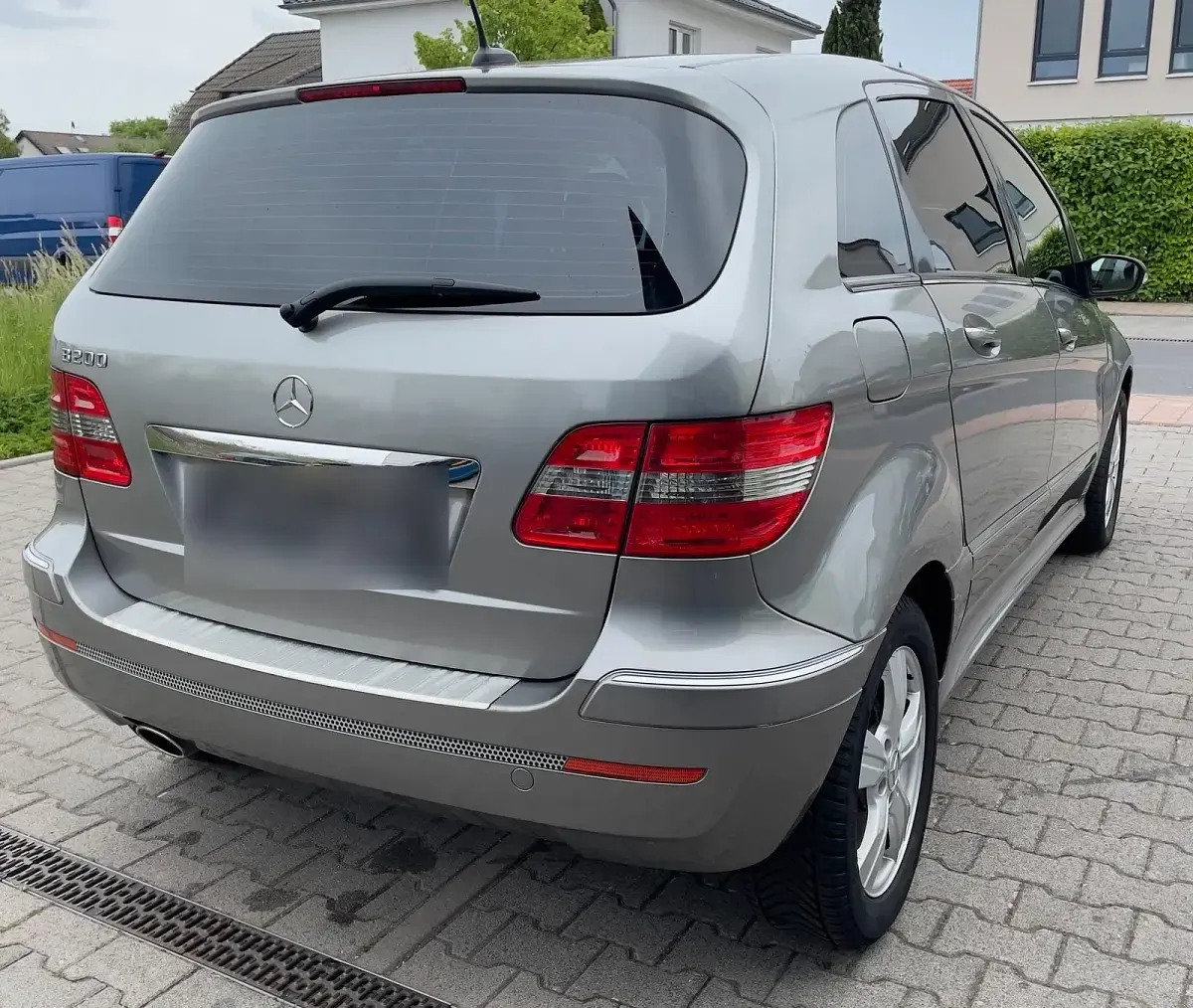 Gebraucht Mercedes B200 136 PS (100 kW) 2007 Grau Van / Kleinbus