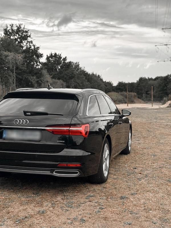 Schwarz Gebraucht 2019 Audi A6 Kombi | 29.800 € (Fairer Preis) - Bild 1/4