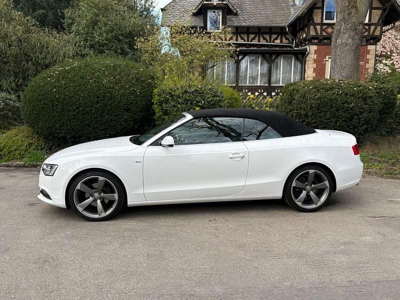 Usata Audi A5 Cabriolet S-Line 177 CV (130 kW) 2014 Bianco Cabrio