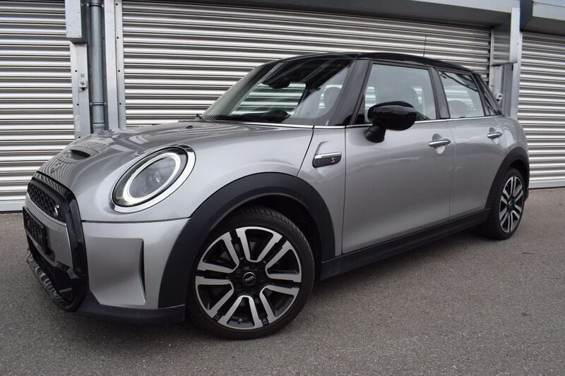 Silber Gebraucht 2024 Mini Cooper S Classic Kleinwagen | 30.400 € (Fairer Preis) - Bild 1/4