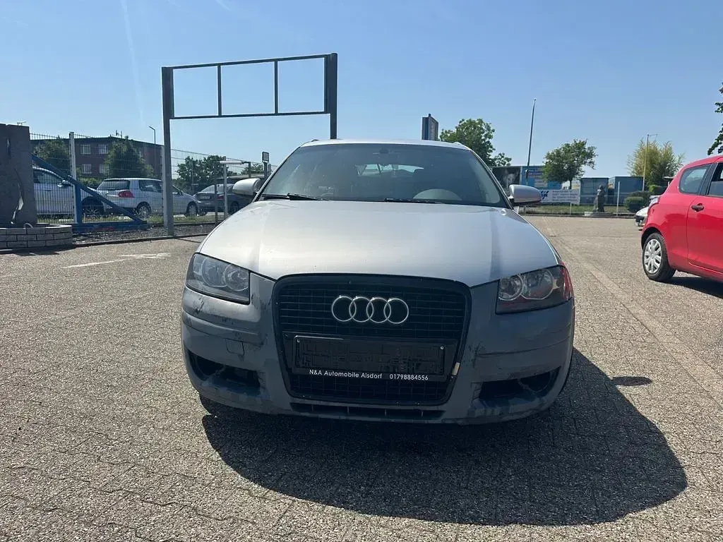 Gebraucht Audi A3 Sportback Ambition 140 PS (102 kW) 2006 Silber Kleinwagen