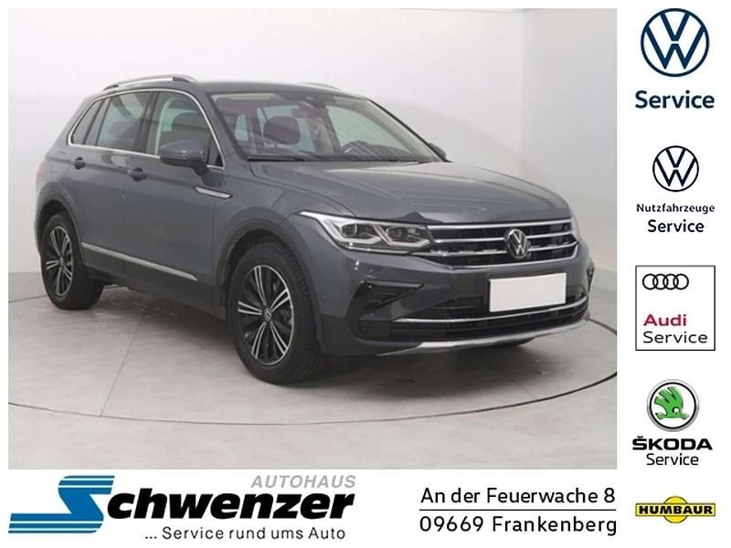 Delfingrau (metallic) Gebraucht 2024 VW Tiguan Elegance SUV | 36.749 € (Fairer Preis) - Bild 1/4