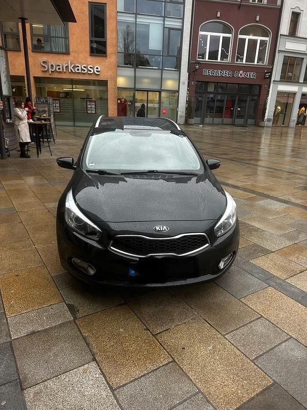 Gebraucht Kia Ceed 2014 Schwarz Kleinwagen