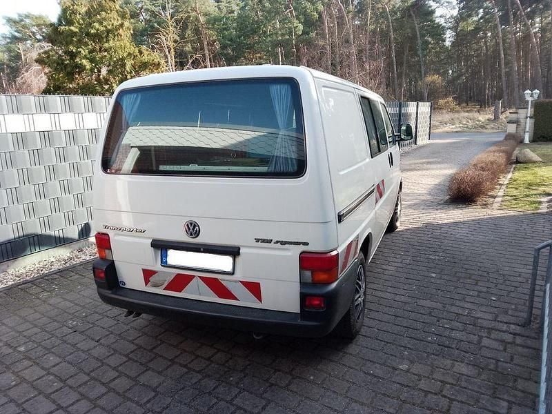 Gebraucht VW T4 102 PS (75 kW) 2003 Weiß Van