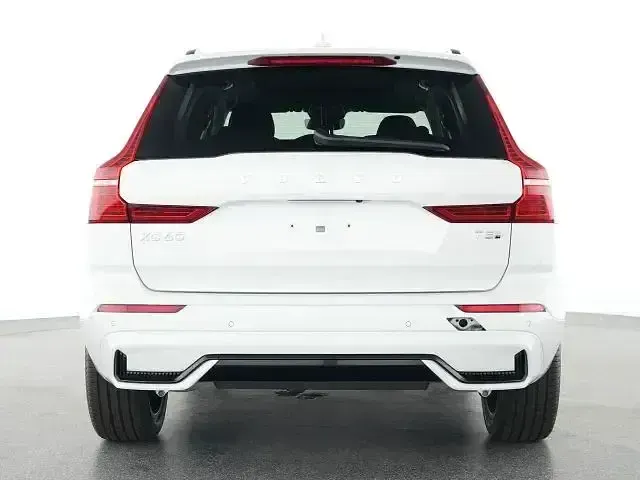 Gebraucht Volvo XC60 Plus 310 PS (228 kW) 2025 Weiß SUV
