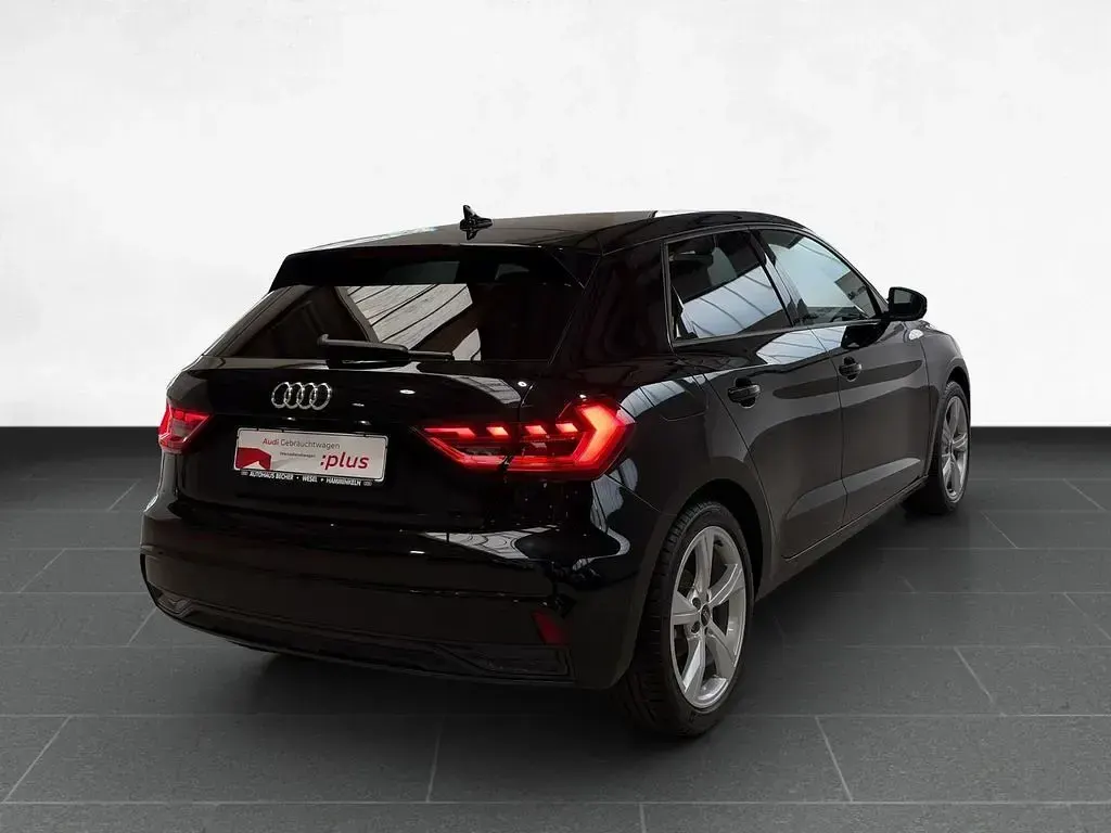 Gebraucht Audi A1 Advanced Plus 116 PS (85 kW) 2025 Mythosschwarz metallic SUV