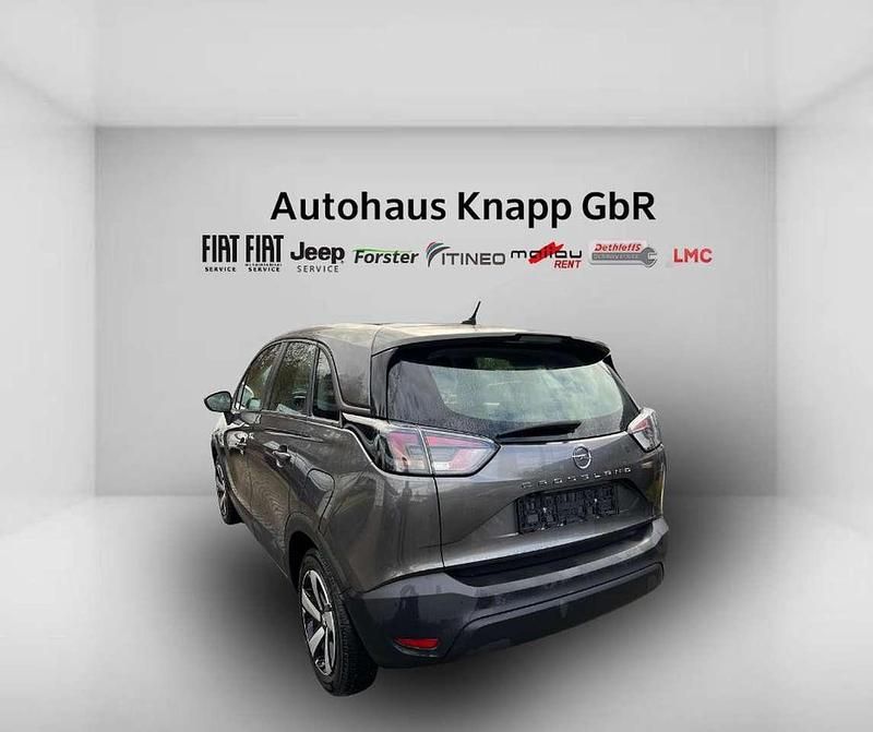 Gebraucht Opel Crossland X 83 PS (61 kW) 2022 Mondstein grau/e:vulkan grau SUV